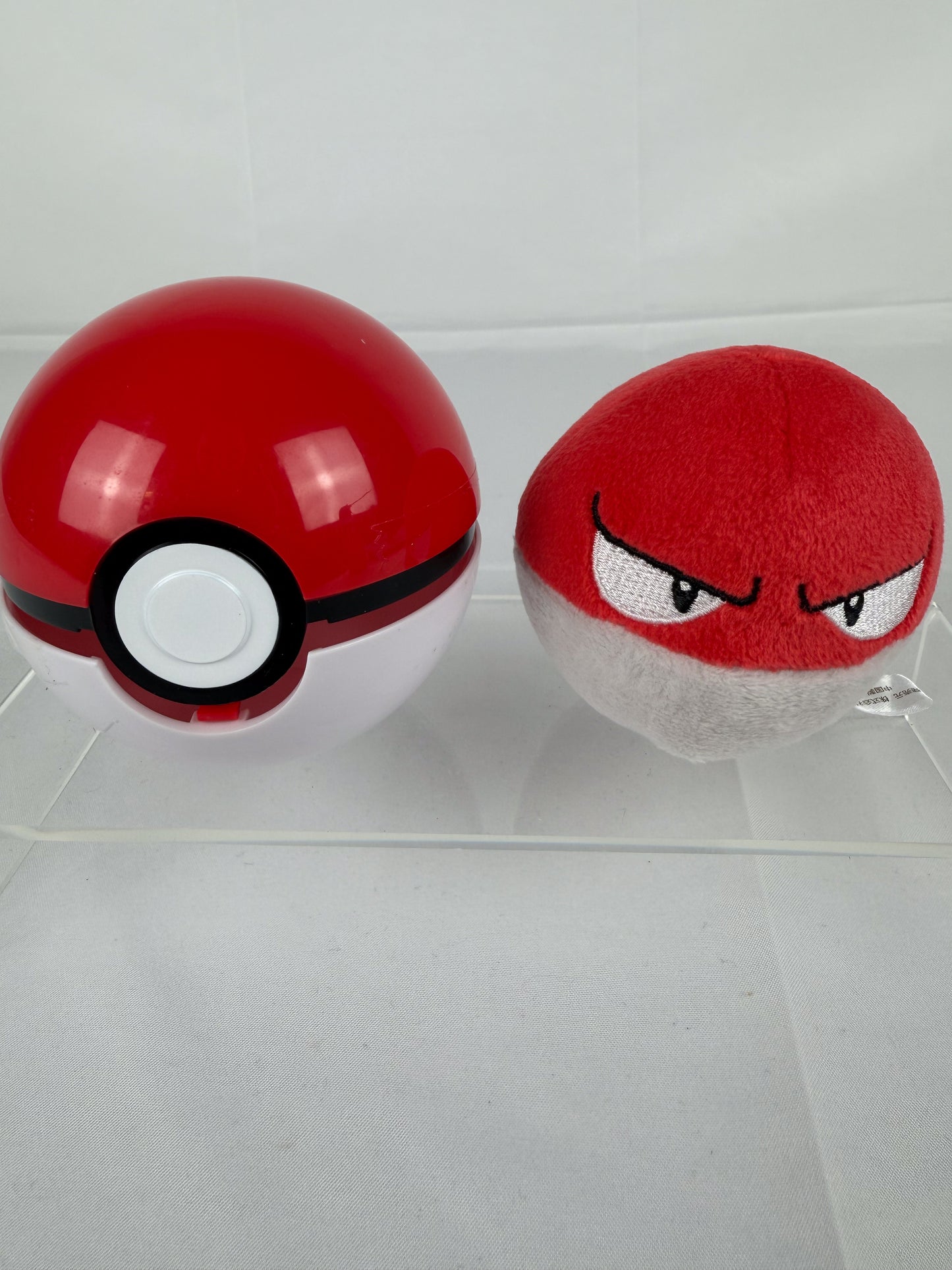 Pokemon Center Original Petit Plush in Poke Ball Case vol.2 Voltorb doll