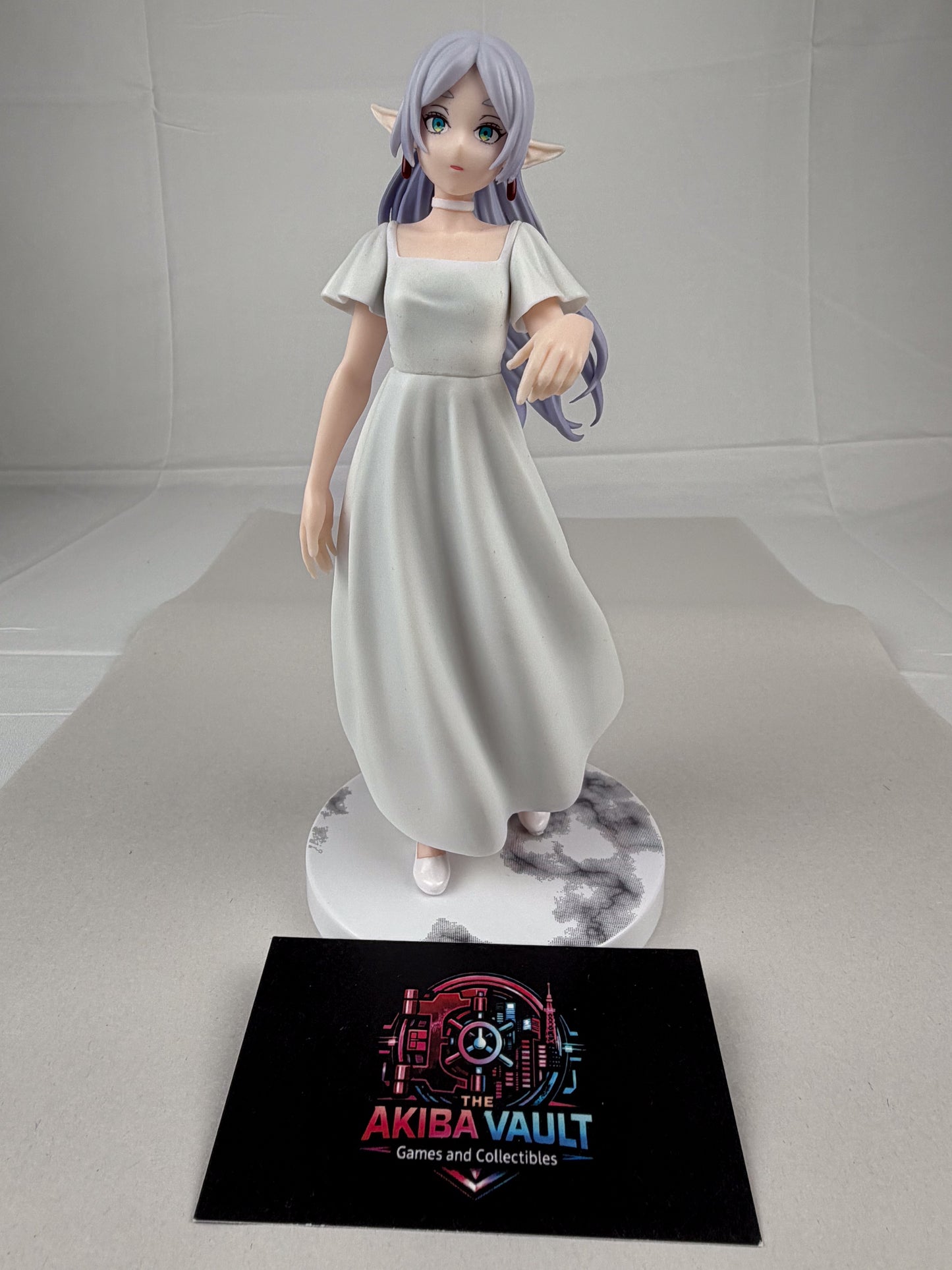 Frieren White Dress Luminasta Figure