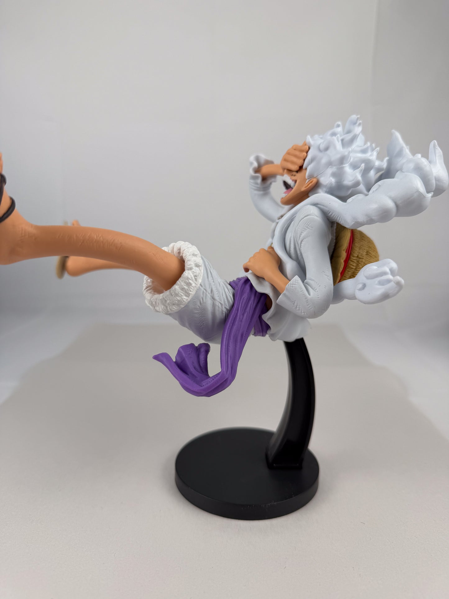Banpresto King of Artist Monkey D. Luffy Gear 5 Figure